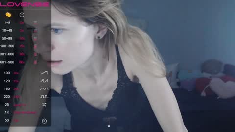 Snapshot of shy_moony chatting on 22, 12, 2024 just Alex online show from 22, 12, 2024