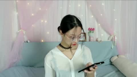 shy_pink_doll online show from 31, 7, 2026