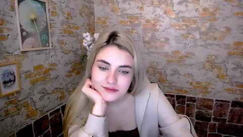Snapshot of shy_sabrina_ chatting on 20, 1, 2025 shy_sabrina_ online show from 20, 1, 2025