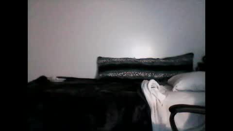 shyboyhugecum2020 online show from 22, 2, 2025