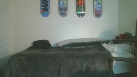 shyboyhugecum2020 online show from 20, 12, 2025