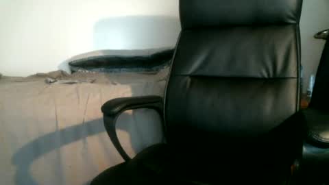 Snapshot of shyboyhugecum2020 chatting on 21, 6, 2026 shyboyhugecum2020 online show from 21, 6, 2026