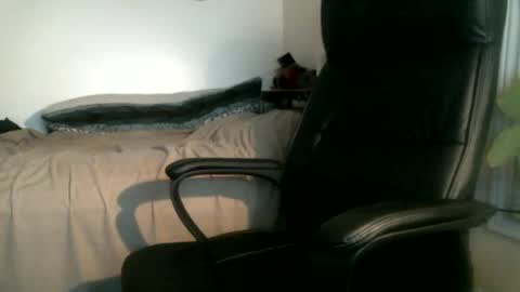 Snapshot of shyboyhugecum2020 chatting on 22, 6, 2026 shyboyhugecum2020 online show from 22, 6, 2026