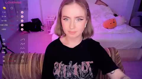 Effie online show from 6, 3, 2025