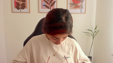 shylittlebunny online show from 20, 1, 2025