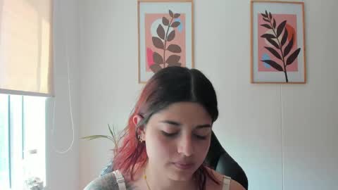 shylittlebunny online show from 22, 4, 2026