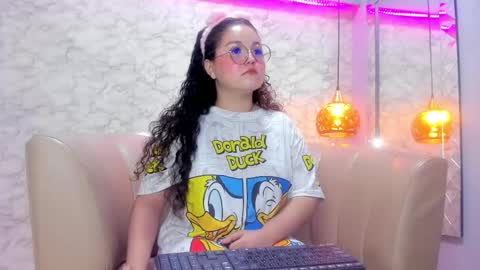 Shyly online show from 30, 9, 2025