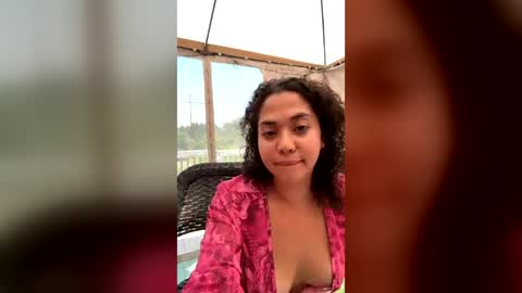 Snapshot of shymom23 chatting on 17, 7, 2026 shymom23 online show from 17, 7, 2026