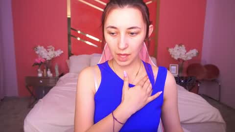 shyy_jany online show from 8, 4, 2026