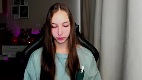 Snapshot of sia0610 chatting on 17, 9, 2025 SIA online show from 17, 9, 2025