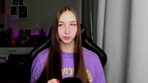 Snapshot of sia0610 chatting on 23, 9, 2025 SIA online show from 23, 9, 2025