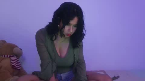 siavelour online show from 5, 12, 2024