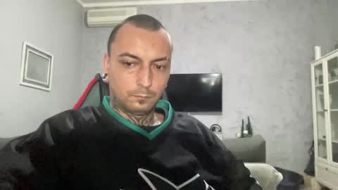 sidvicious23cm online show from 15, 1, 2026