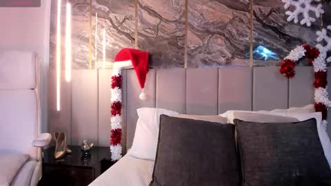 Snapshot of sienna_blake_ chatting on 14, 12, 2025 Sienna Blake online show from 14, 12, 2025