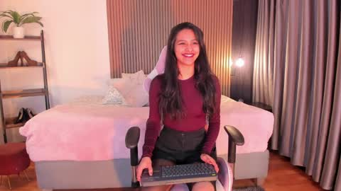 Snapshot of sienna_blake_ chatting on 6, 4, 2026 Sienna Blake online show from 6, 4, 2026