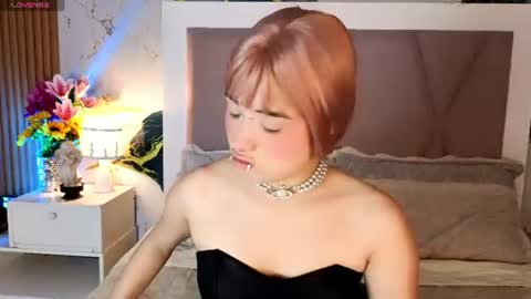 Snapshot of sienna_desiree chatting on 15, 7, 2026 Sienna Desieree online show from 15, 7, 2026