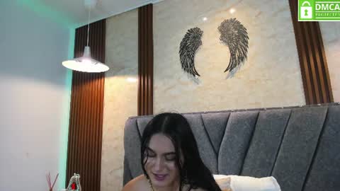 Snapshot of sienna_lu chatting on 14, 6, 2026 Sienna online show from 14, 6, 2026