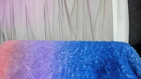 sienna_lux01 online show from 28, 4, 2026