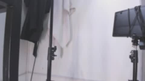 Keira online show from 5, 10, 2025