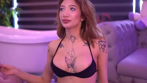 Snapshot of siennajayden chatting on 25, 9, 2025 Sienna online show from 25, 9, 2025