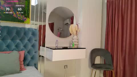 Sienna online show from 30, 6, 2026