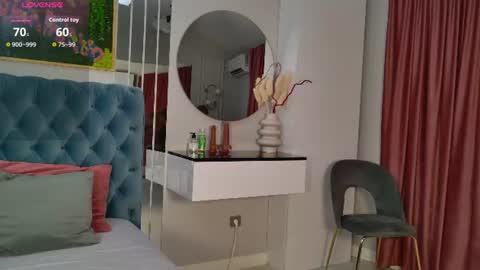 Sienna online show from 28, 7, 2026