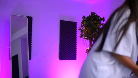 Sienna online show from 14, 3, 2026