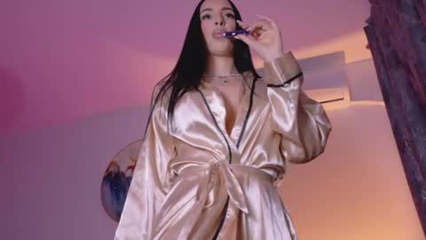 Sienna online show from 22, 4, 2026