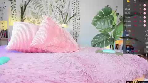Snapshot of sierra_diamond chatting on 12, 6, 2026 Si online show from 12, 6, 2026