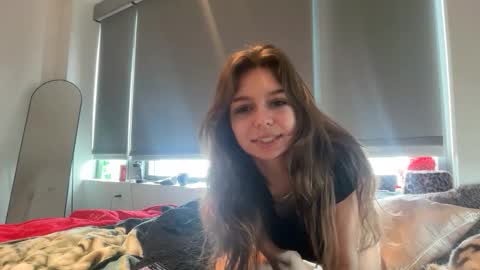 Snapshot of sierracollins chatting on 6, 3, 2026 sierracollins online show from 6, 3, 2026