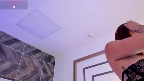    online show from 24, 10, 2025