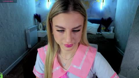Silen online show from 10, 6, 2026