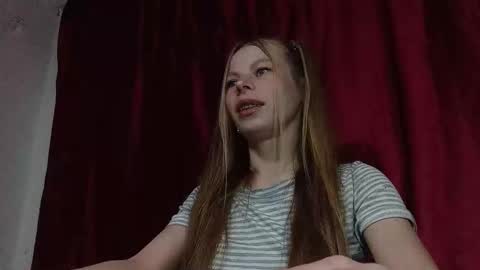 JULIANA online show from 8, 3, 2026