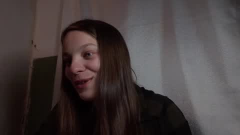 Snapshot of silkqueen_88 chatting on 23, 7, 2026 Angelica online show from 23, 7, 2026
