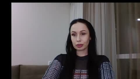 silver_still online show from 10, 4, 2026