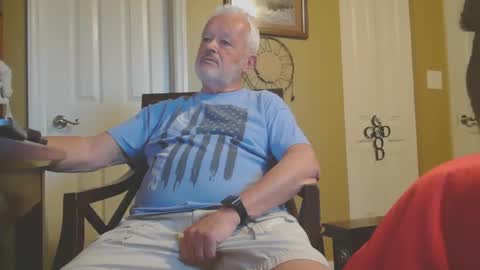 Daddy Bear online show from 27, 4, 2026