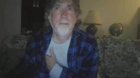 Snapshot of silverfunfox chatting on 21, 5, 2026 silverfunfox online show from 21, 5, 2026