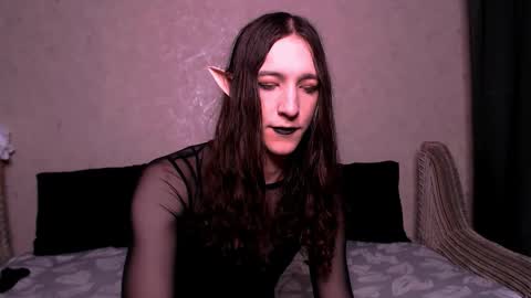 Snapshot of silvermuse chatting on 28, 10, 2025 silvermuse online show from 28, 10, 2025