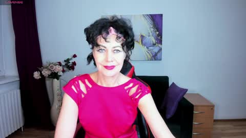 Silvia Wallec online show from 26, 4, 2026
