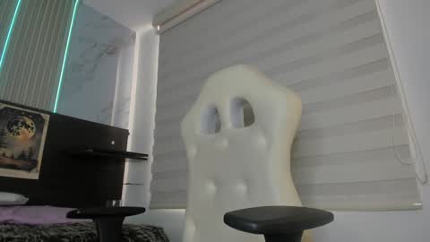 silvia online show from 25, 1, 2025