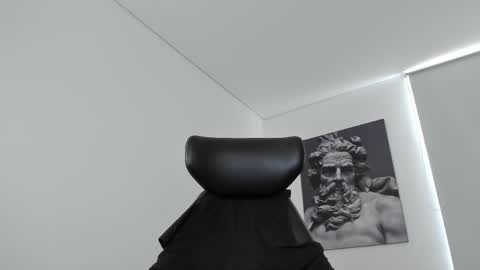 simon_leon01 online show from 25, 4, 2026