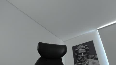 simon_leon01 online show from 28, 7, 2026