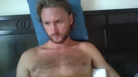 simongoesup online show from 28, 6, 2026