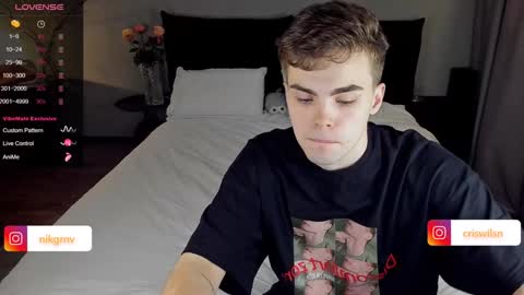 Snapshot of simonwnl chatting on 11, 1, 2025 Simon online show from 11, 1, 2025