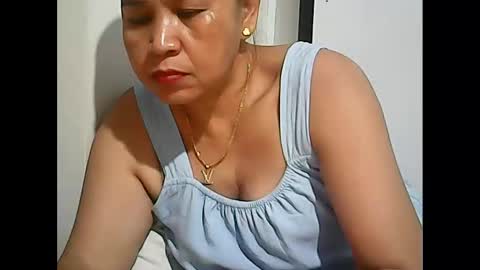 Snapshot of simplecity45 chatting on 13, 11, 2025 Carolyn online show from 13, 11, 2025