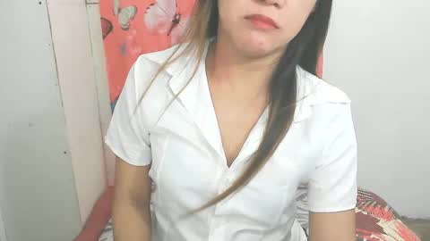 Snapshot of simpleladie15 chatting on 15, 1, 2025 marisweet online show from 15, 1, 2025