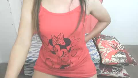 Snapshot of simpleladie15 chatting on 6, 2, 2025 marisweet online show from 6, 2, 2025