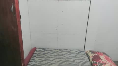 Snapshot of simpleladie15 chatting on 21, 2, 2026 marisweet online show from 21, 2, 2026