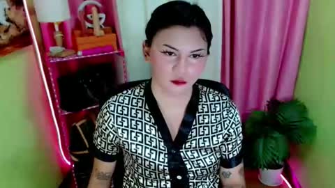 Snapshot of simplepinayx chatting on 6, 6, 2026 call me nath online show from 6, 6, 2026