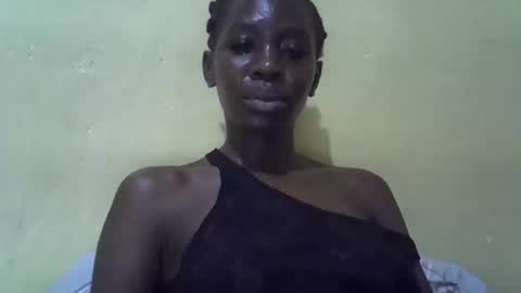 simplyloy33 online show from 20, 4, 2026